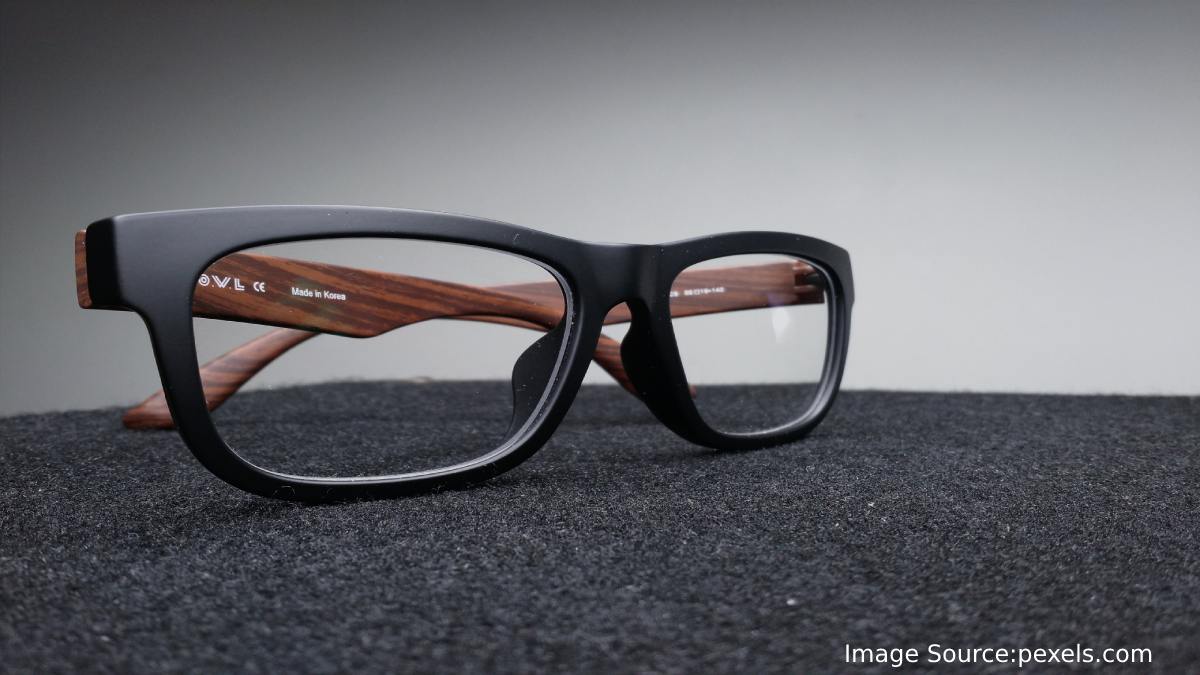 Eyewear Industry Growth Powered by Vision Impairment and Fashion Trends